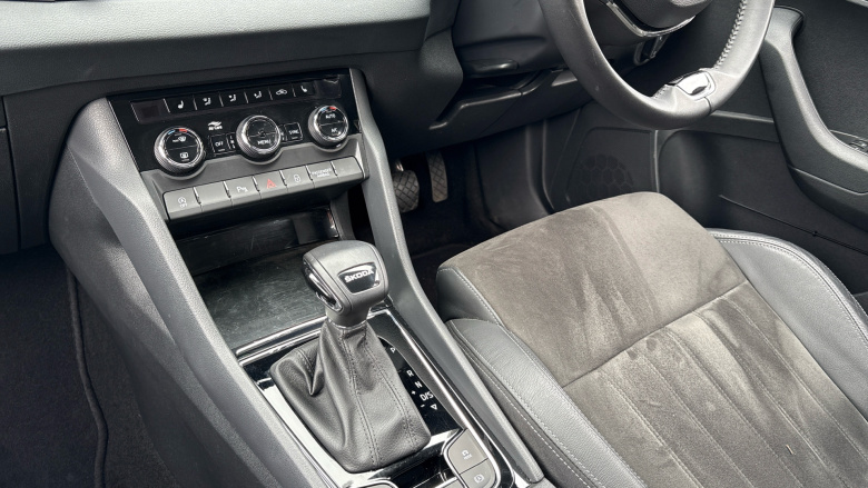 Skoda Karoq 1.5 TSI SE L 5dr DSG Petrol Estate